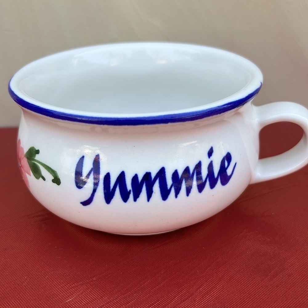 Louie’s & Yummie Mug Clay Design - Picture 9 of 11